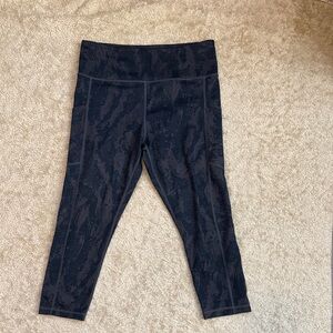 ZYIA Black Patterned Leggings